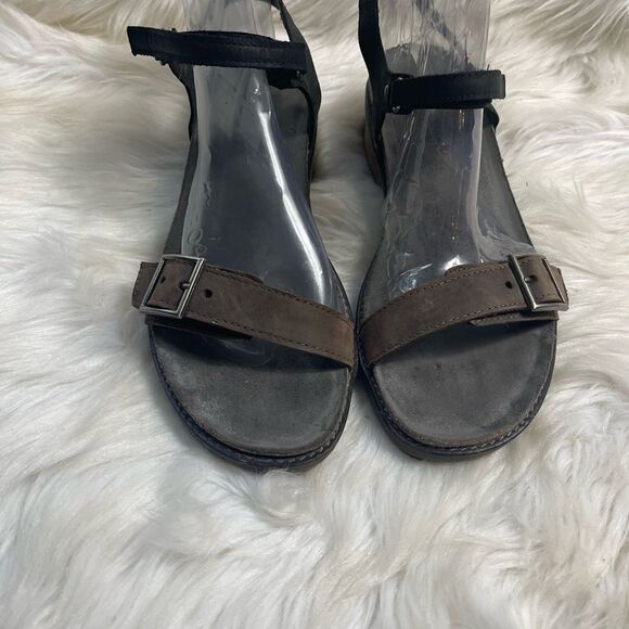 Naot Leather Buckle Brown and black ankle strap Sandal rubber soles Sizes EU - Picture 2 of 10